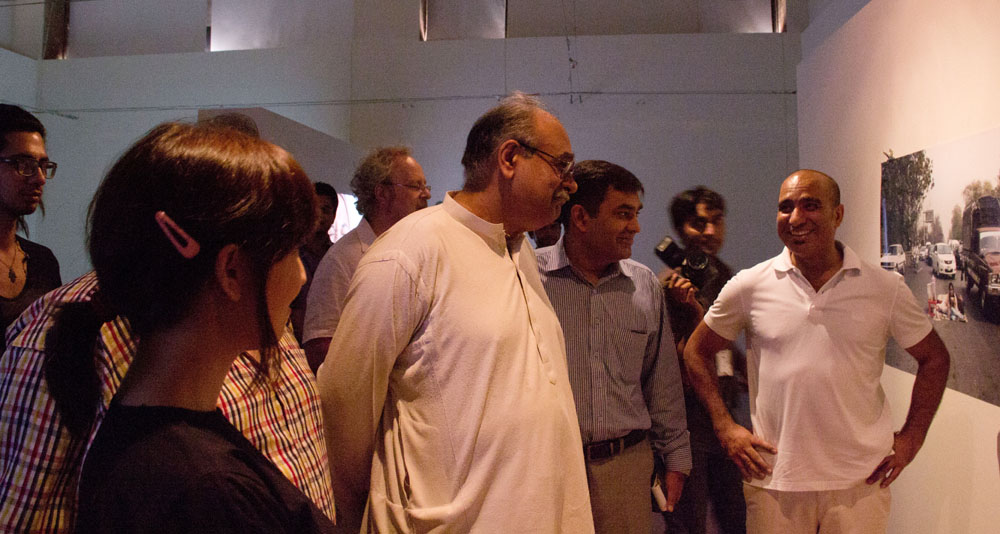 SAF-Pakistan Vice Chairperson, Mr Najam Sethi seeing Art work